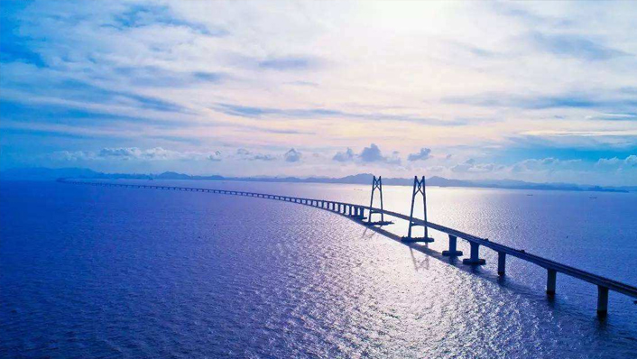 建筑變形縫強(qiáng)度高，防水性能好